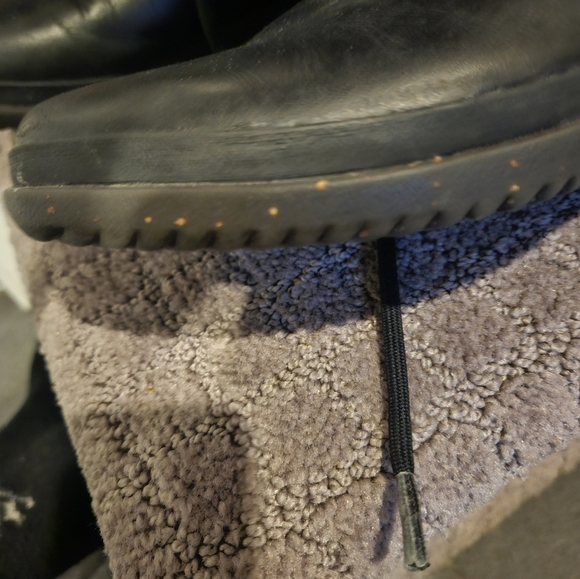 UGG Women's Kesey Boot Black womens size 7 #1005264 - Picture 9 of 9